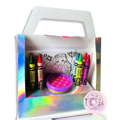 VALIGETTA ATTIVITÀ CON PLAY DOH, 8 COLORI A CERA E 4 DISEGNI, TEMA A SCELTA