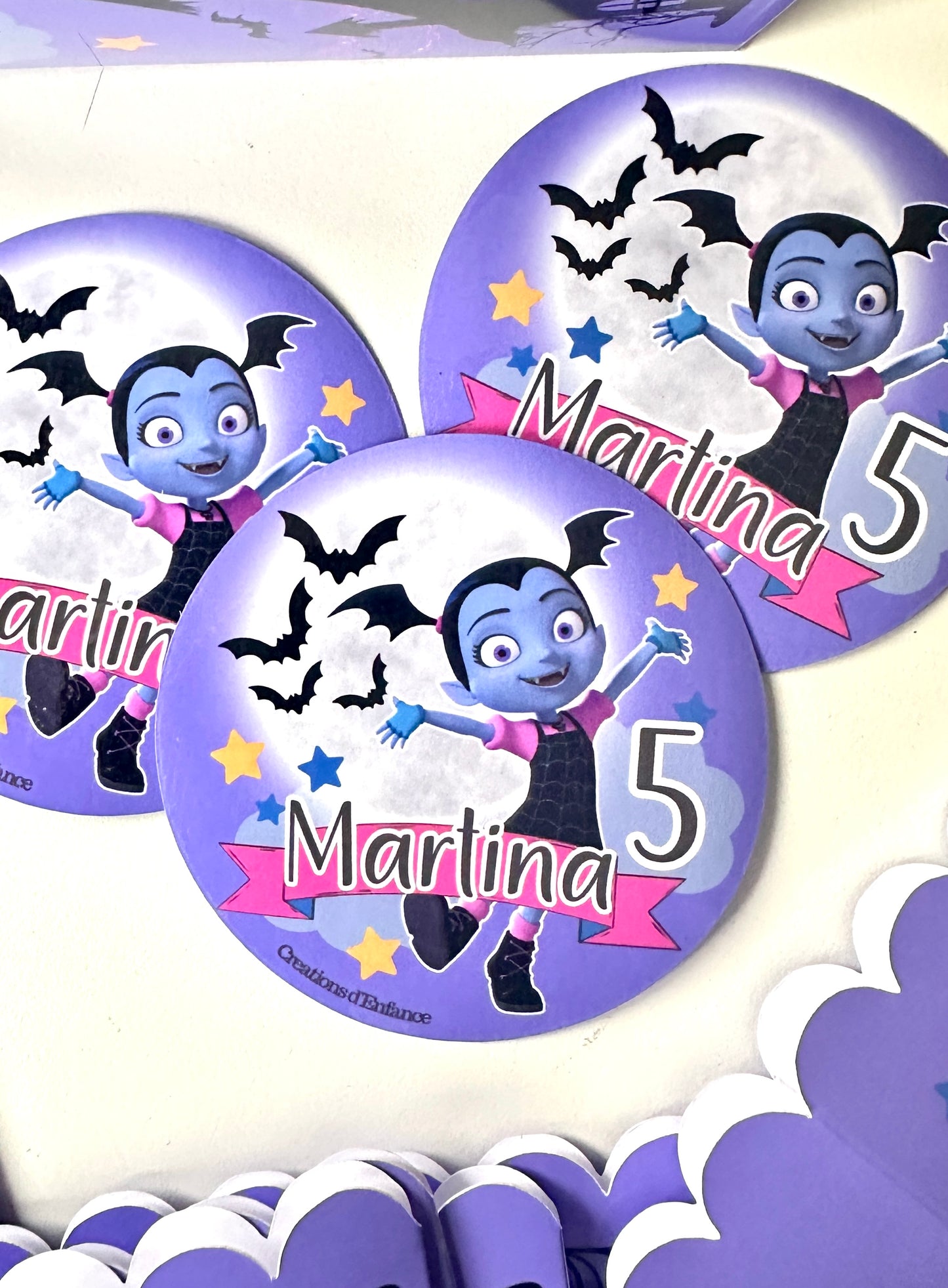 PARTY KIT PERSONALIZZATO – DECORAZIONI COMPLEANNO BAMBINI A TEMA CON GRAFICA SU RICHIESTA