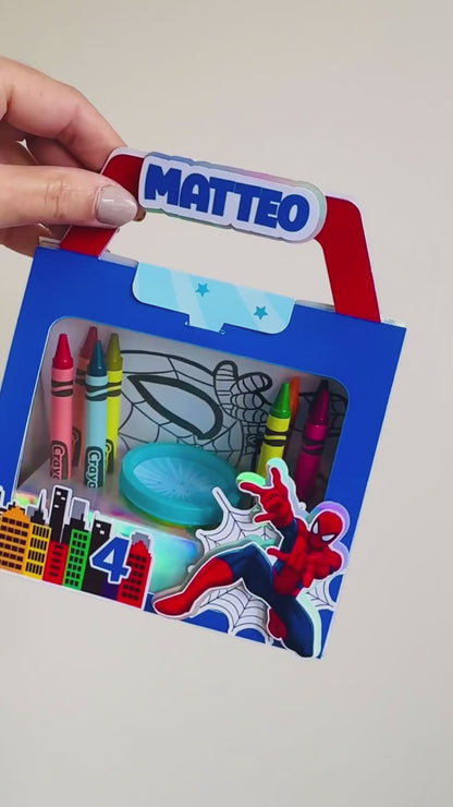 VALIGETTA ATTIVITÀ CON PLAY DOH, 8 COLORI A CERA E 4 DISEGNI, TEMA A SCELTA
